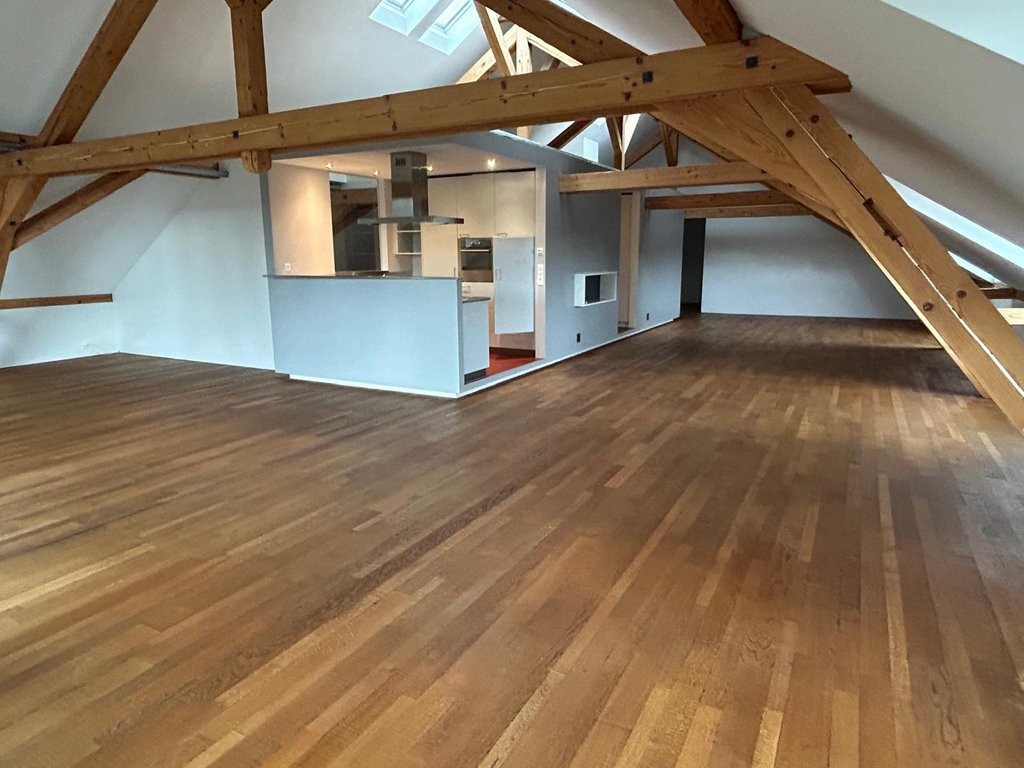 1 room loft, photo 1 of 10