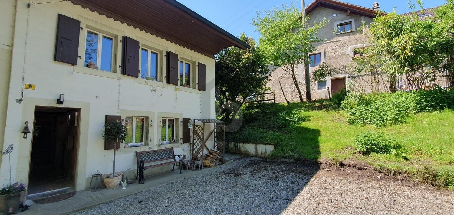 9 ½ rooms single house, photo 2 of 4
