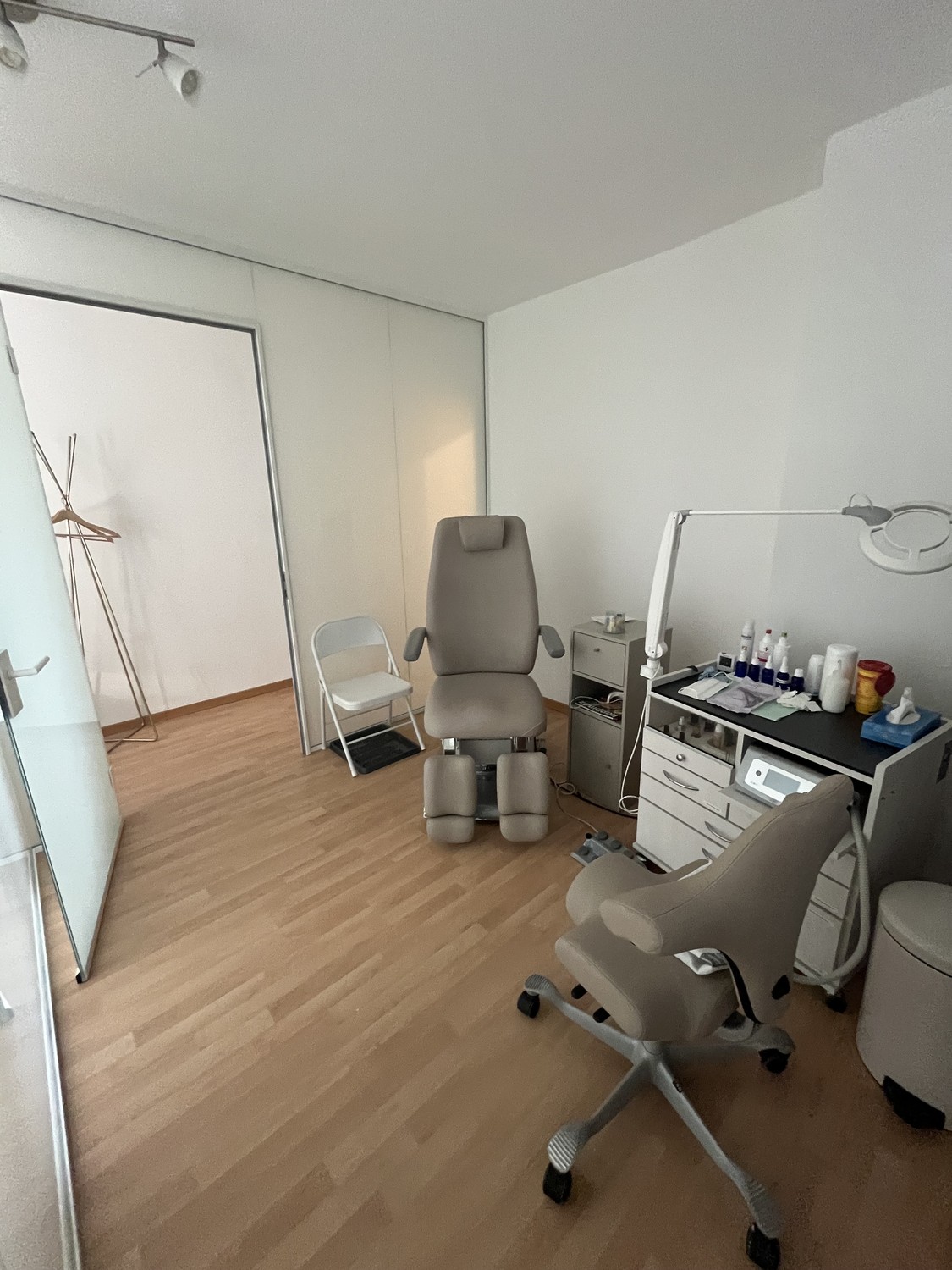 19m² commercial, photo 2 of 9