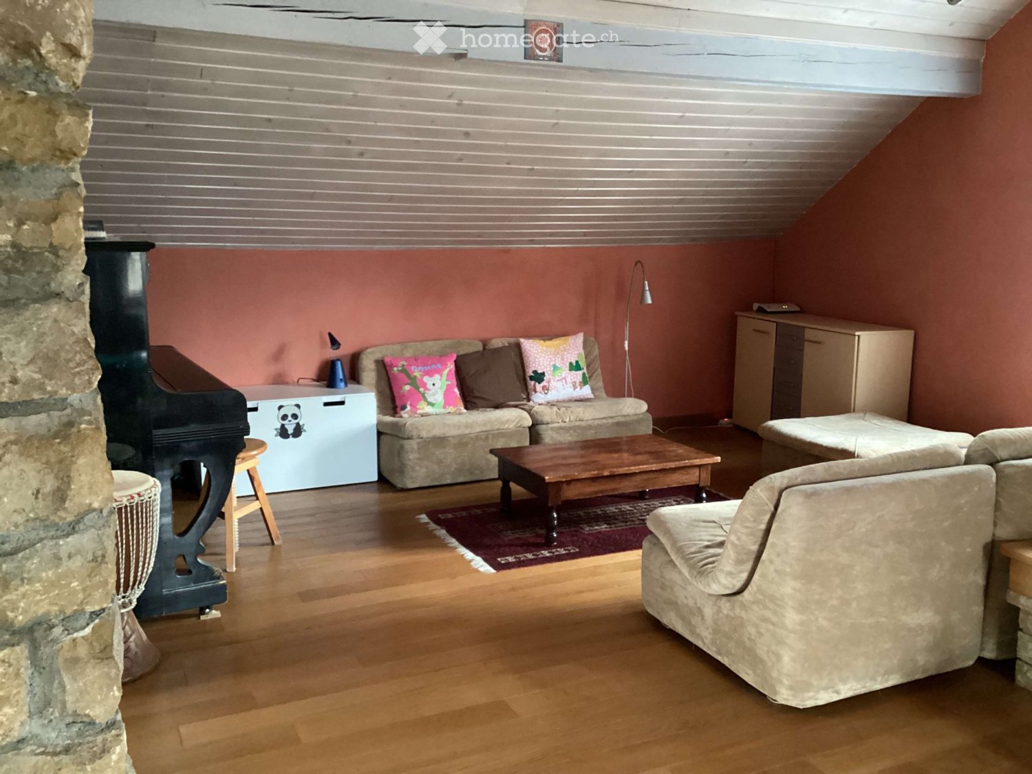 6 rooms apartment