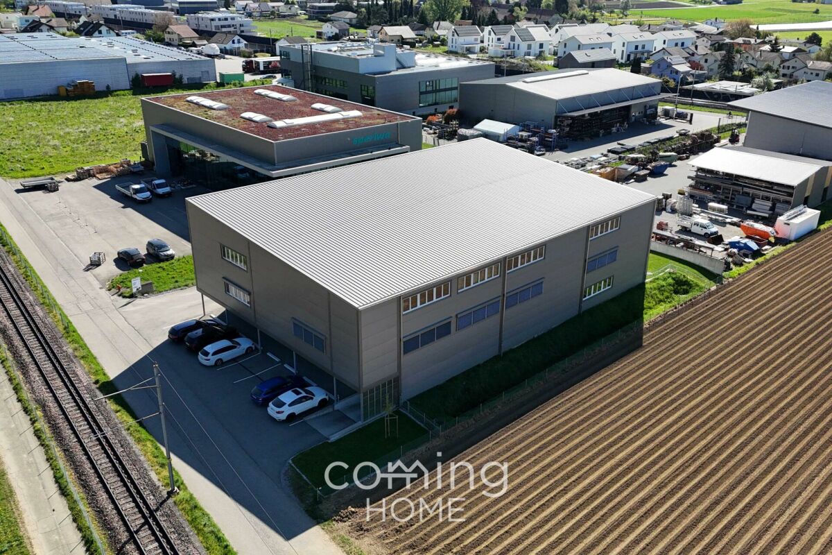 3255m² de local de stockage