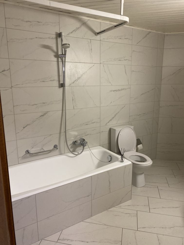 2 rooms furnished flat