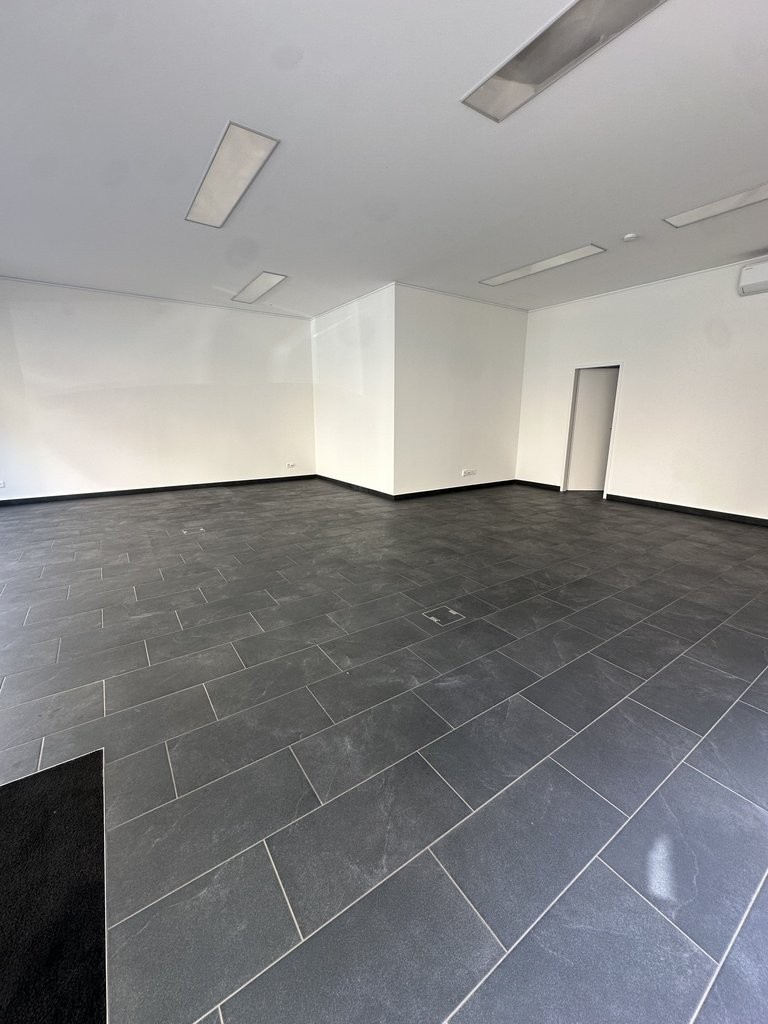 72m² commercial, photo 3 of 8