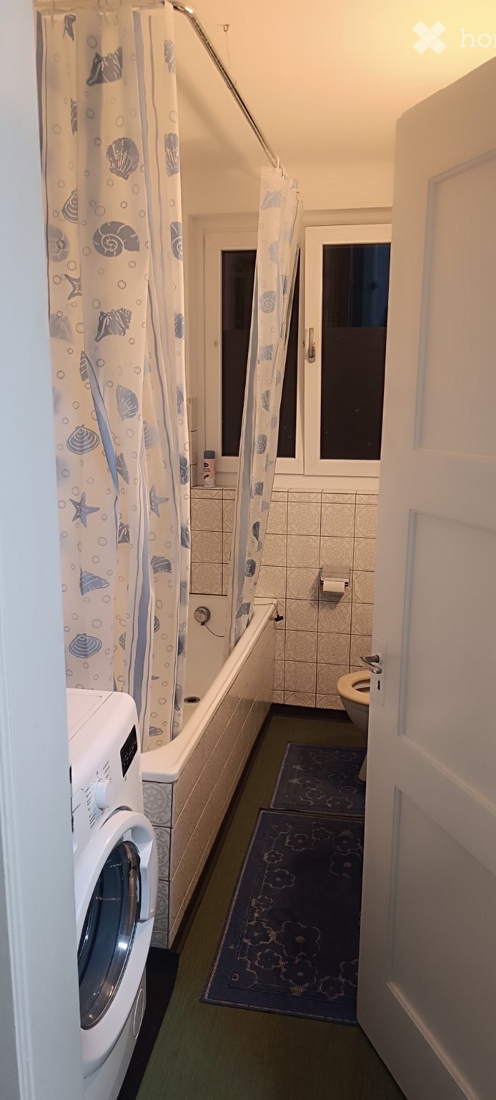 1 room single room
