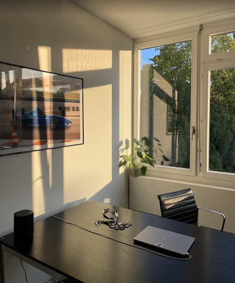 13m² office, photo 1 of 4