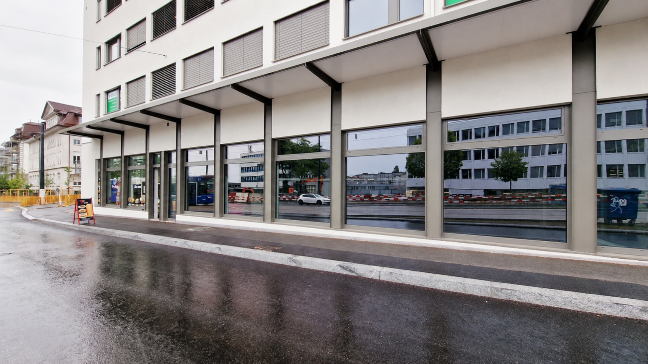 267m² office, photo 2 of 7