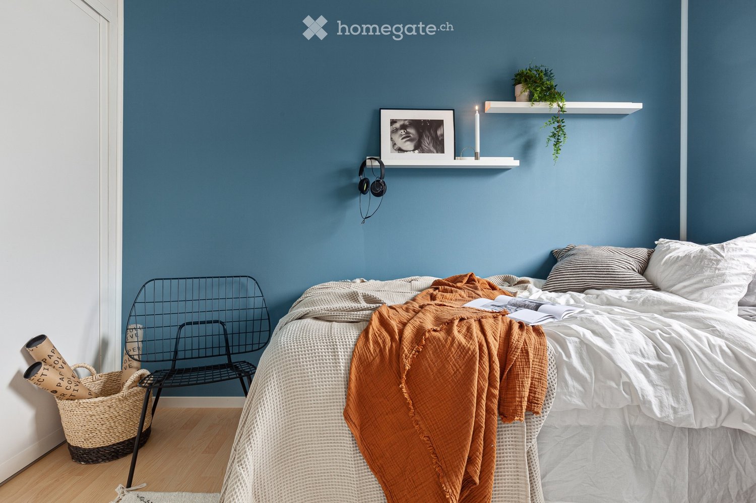 1 room single room