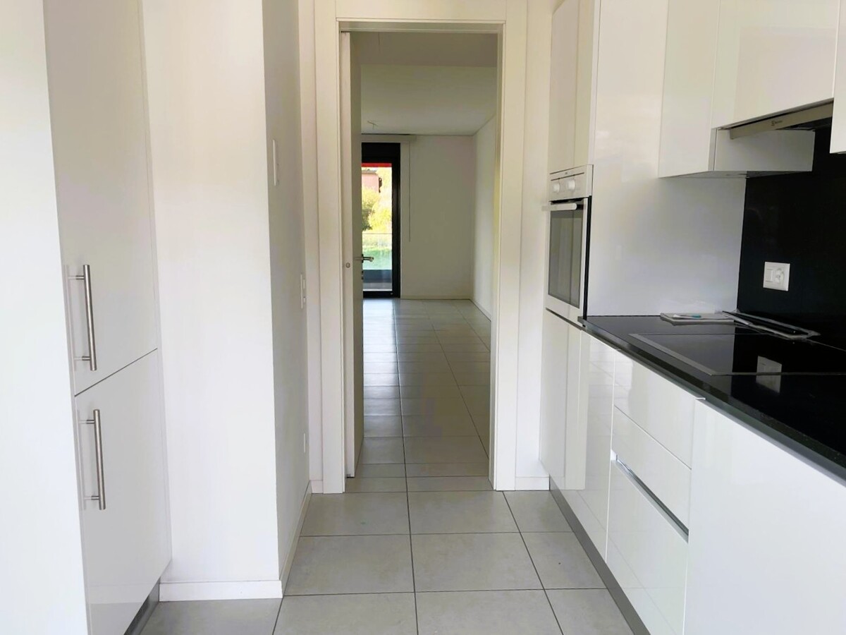 Apartment, photo 9 of 10