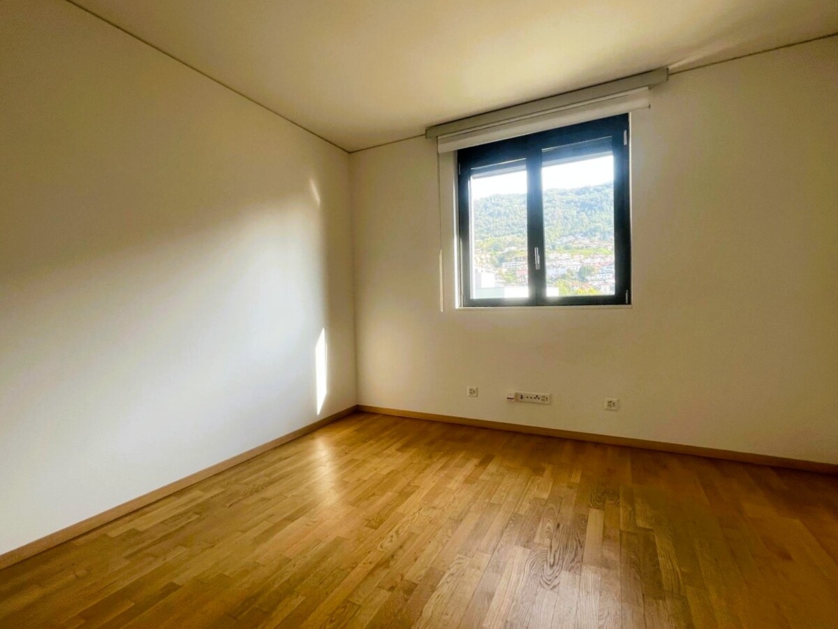 Apartment, photo 8 of 10