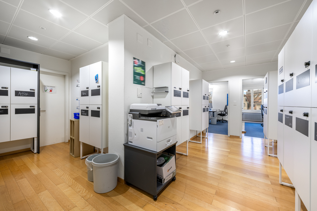 874m² office, photo 7 of 10