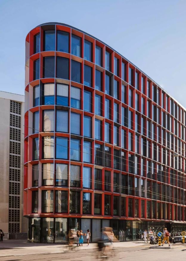 890m² office, photo 2 of 10