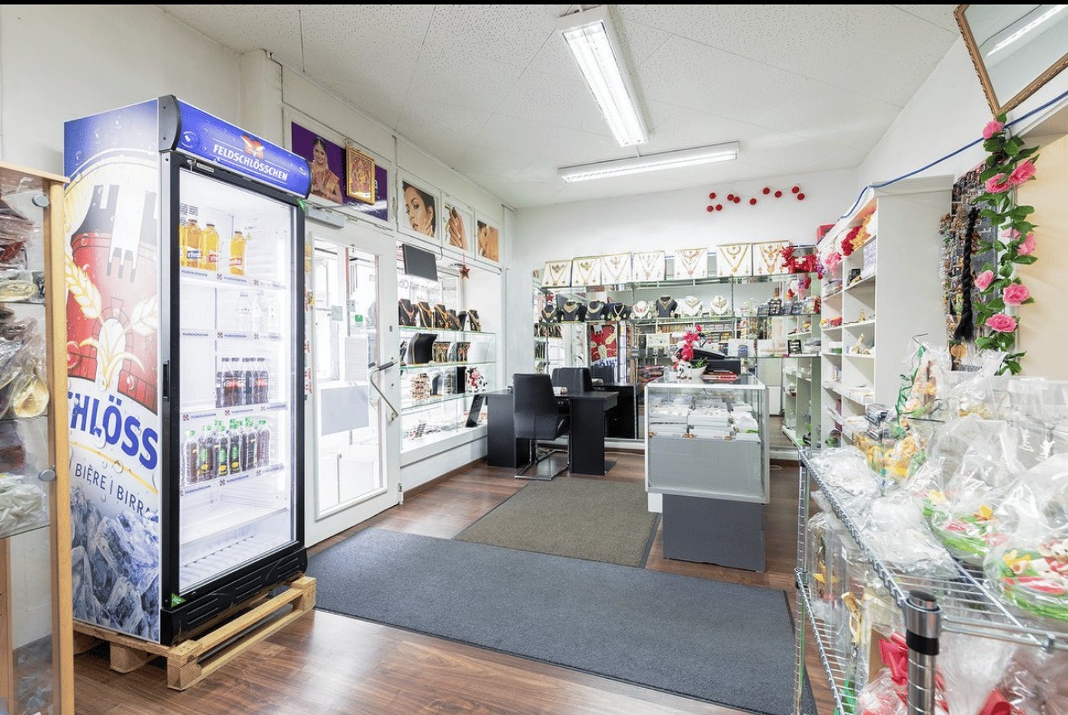 25m² commercial, Foto 1 von 3