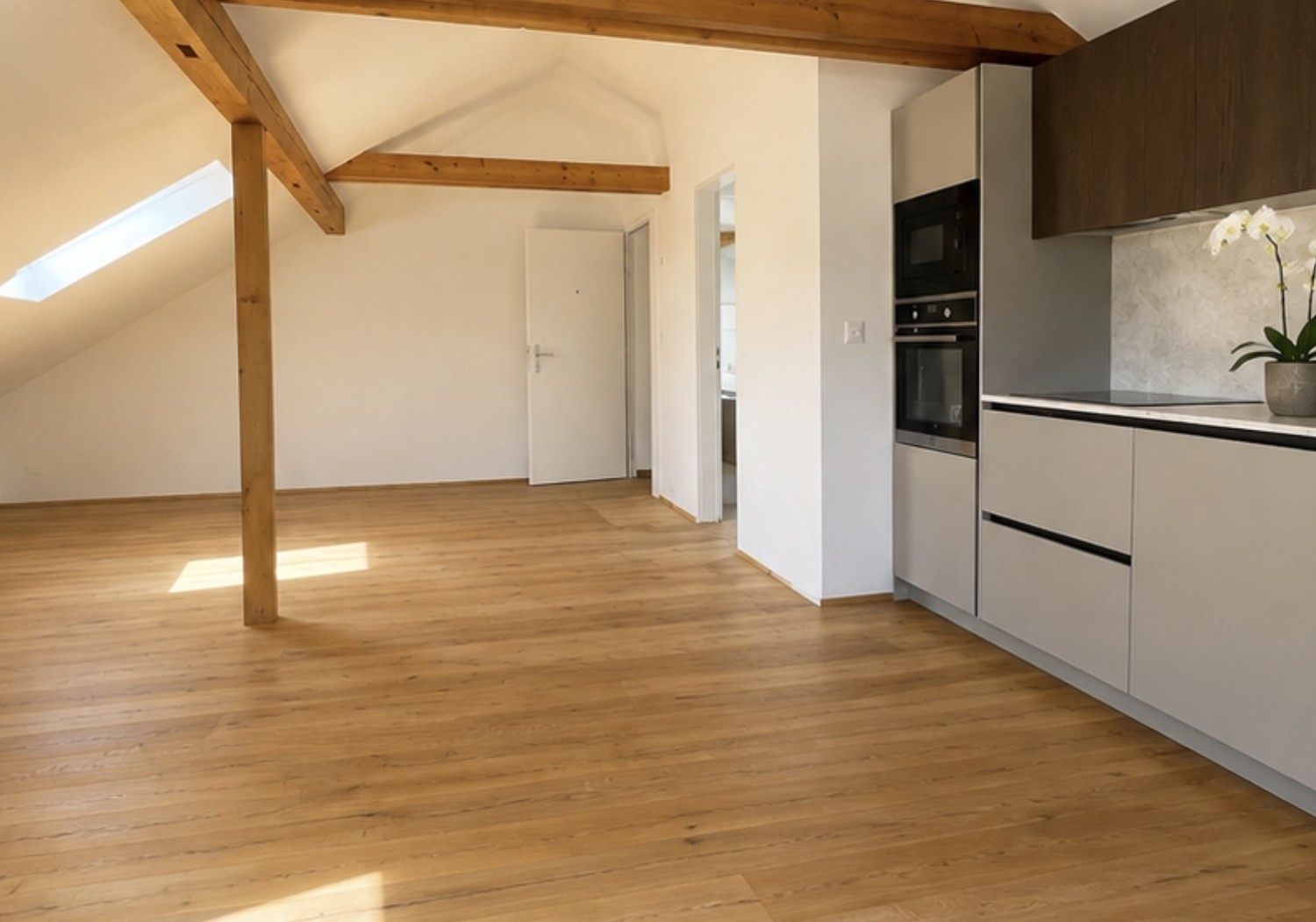 1 room apartment, photo 1 of 5