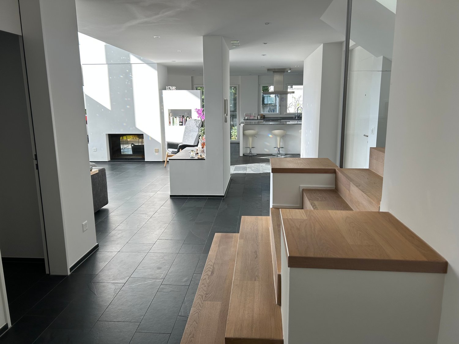 1 room single room