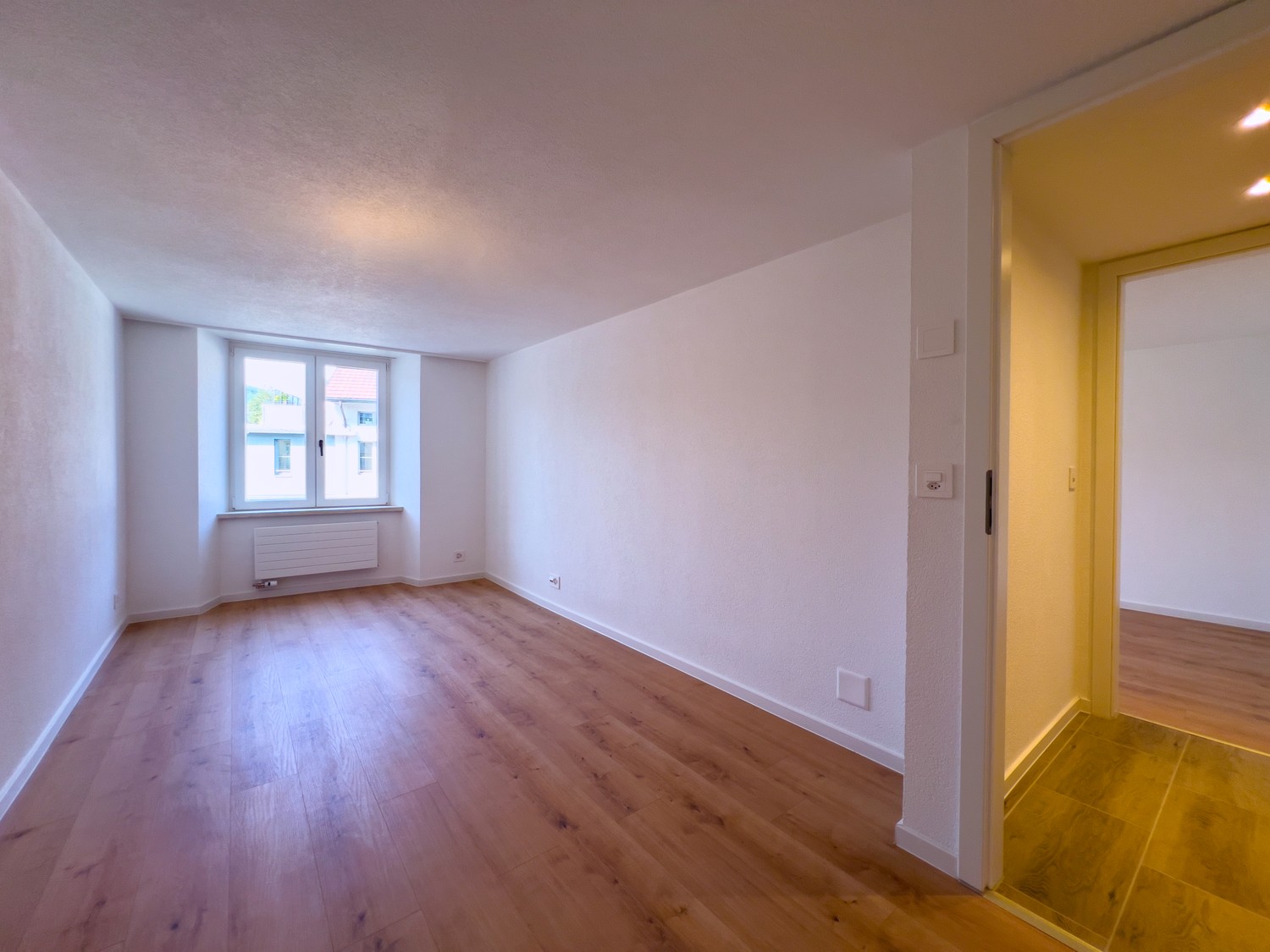 2 rooms apartment, photo 2 of 6
