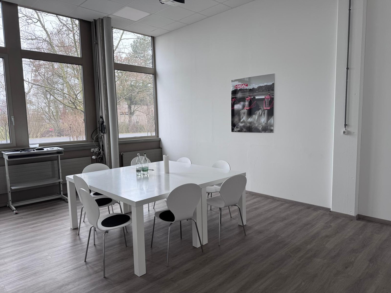 735m² commercial
