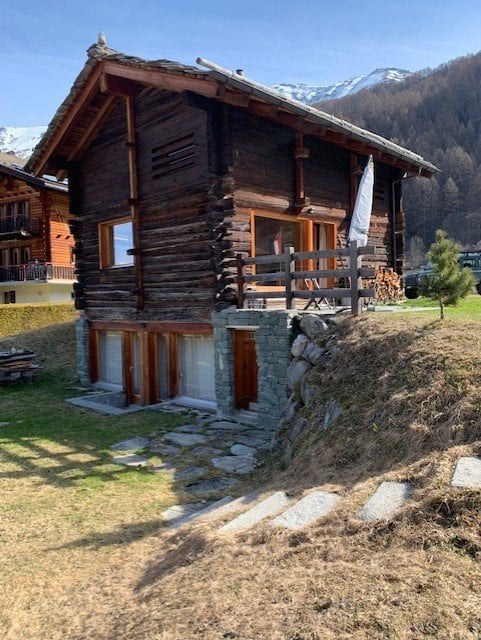 2 rooms single house