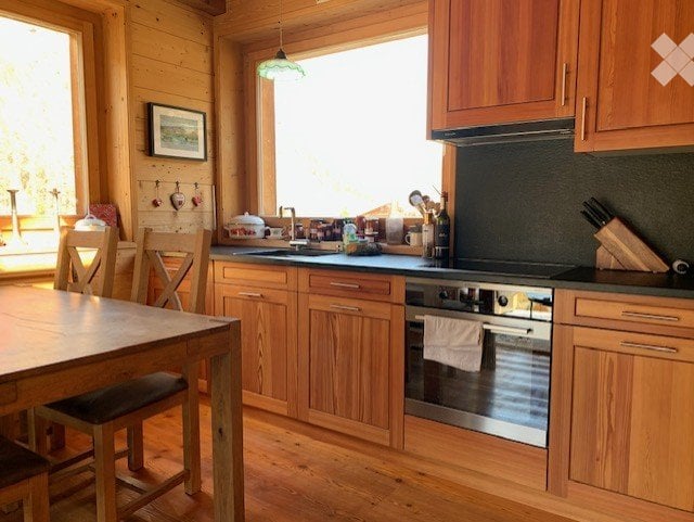 2 rooms single house