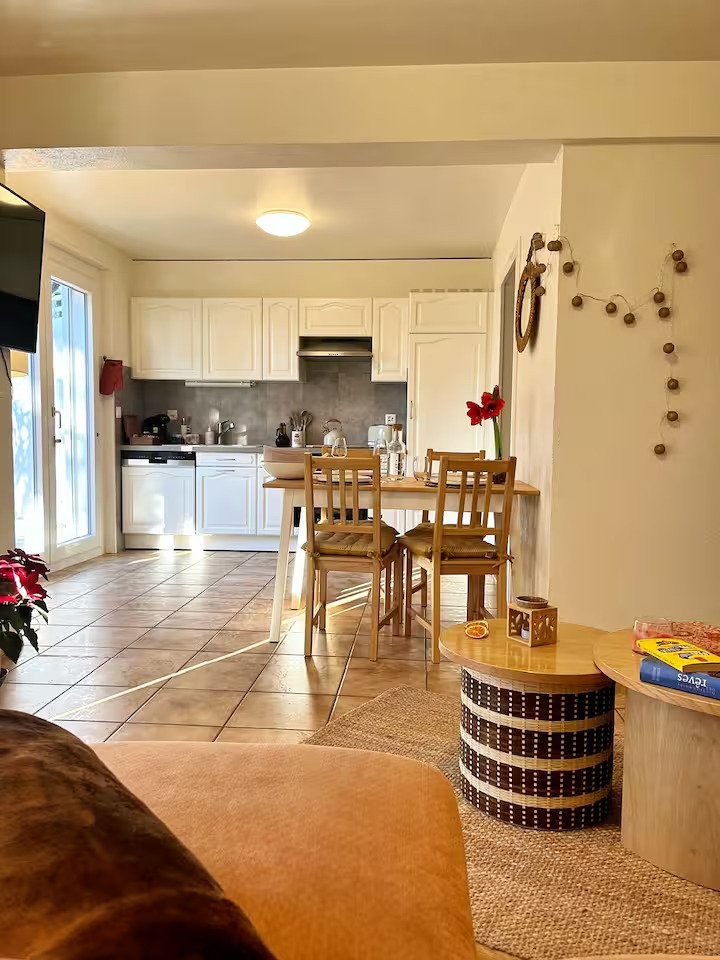 2 ½ rooms furnished flat