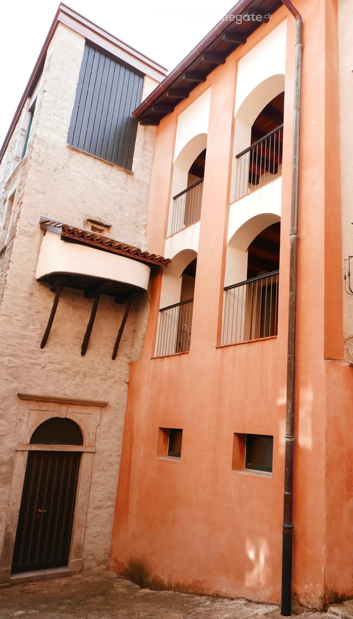 6 rooms single house