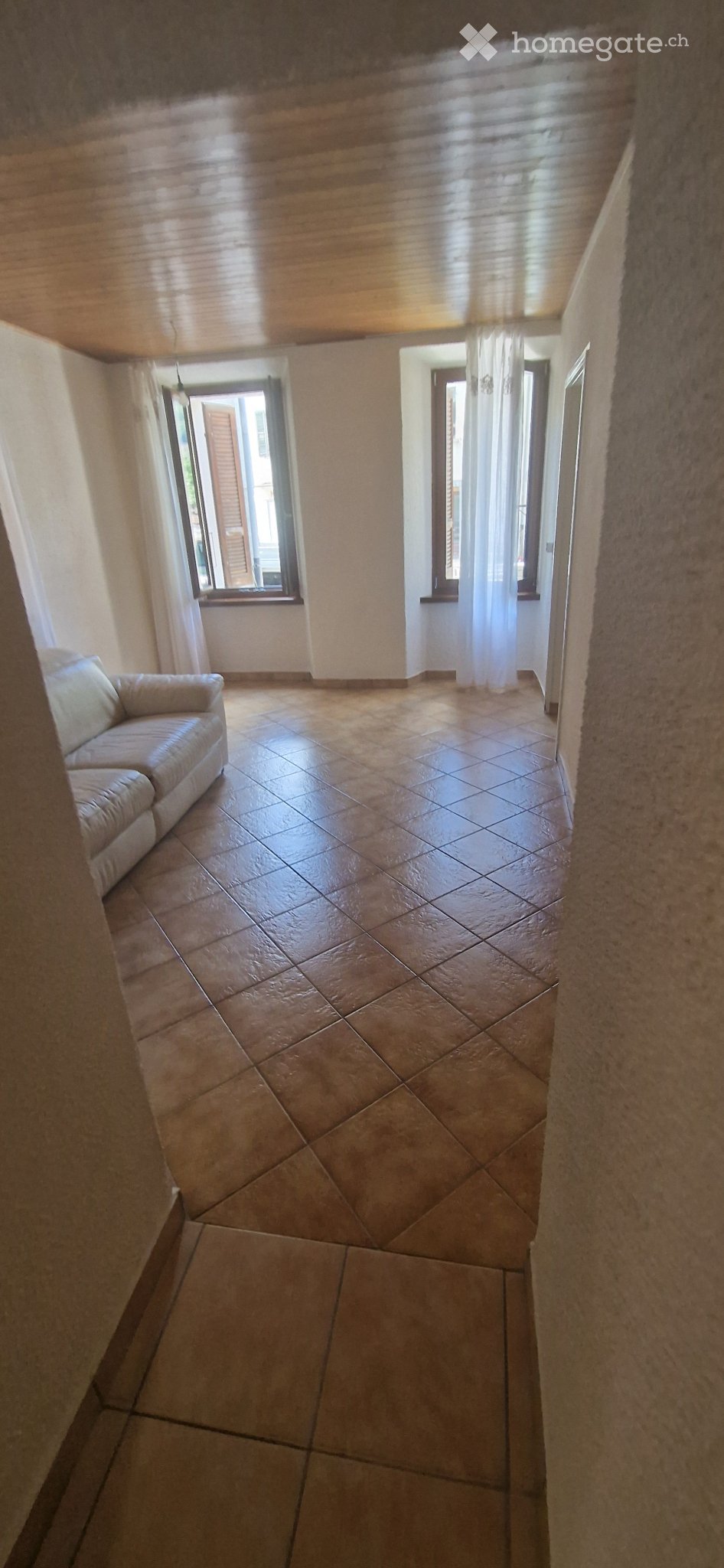 5 rooms apartment, photo 1 of 5