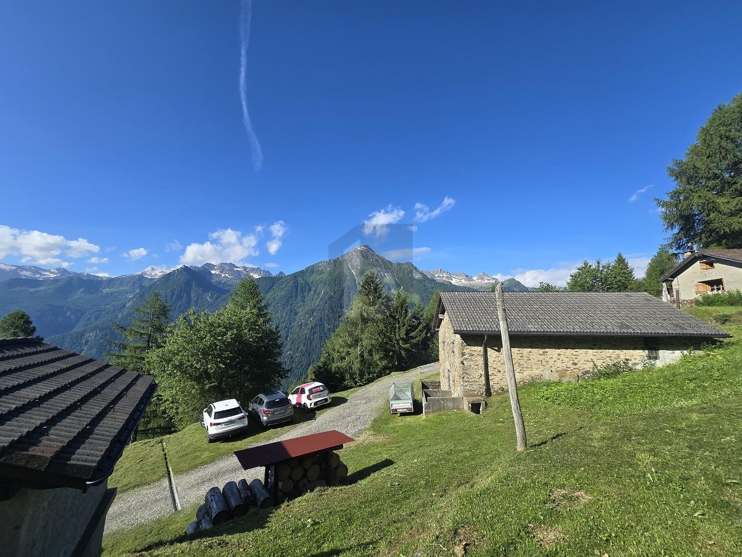 3 ½ rooms chalet, photo 1 of 2