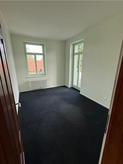 356m² office, photo 6 of 10