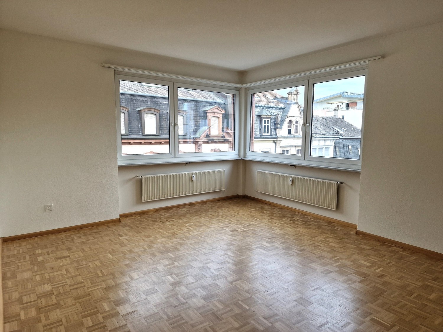 4 rooms apartment, photo 4 of 8
