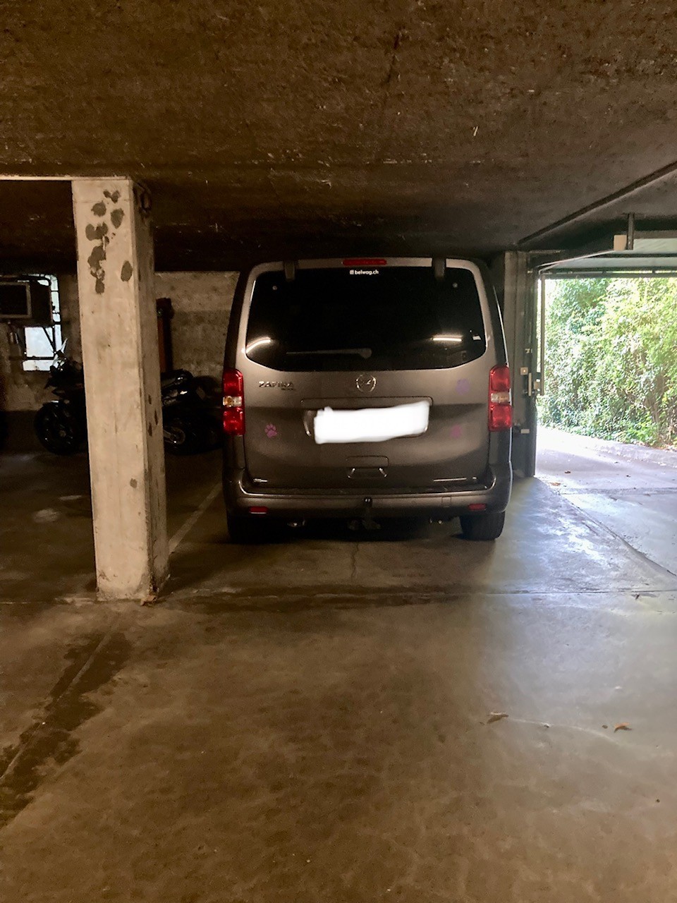 Underground slot, photo 2 of 2
