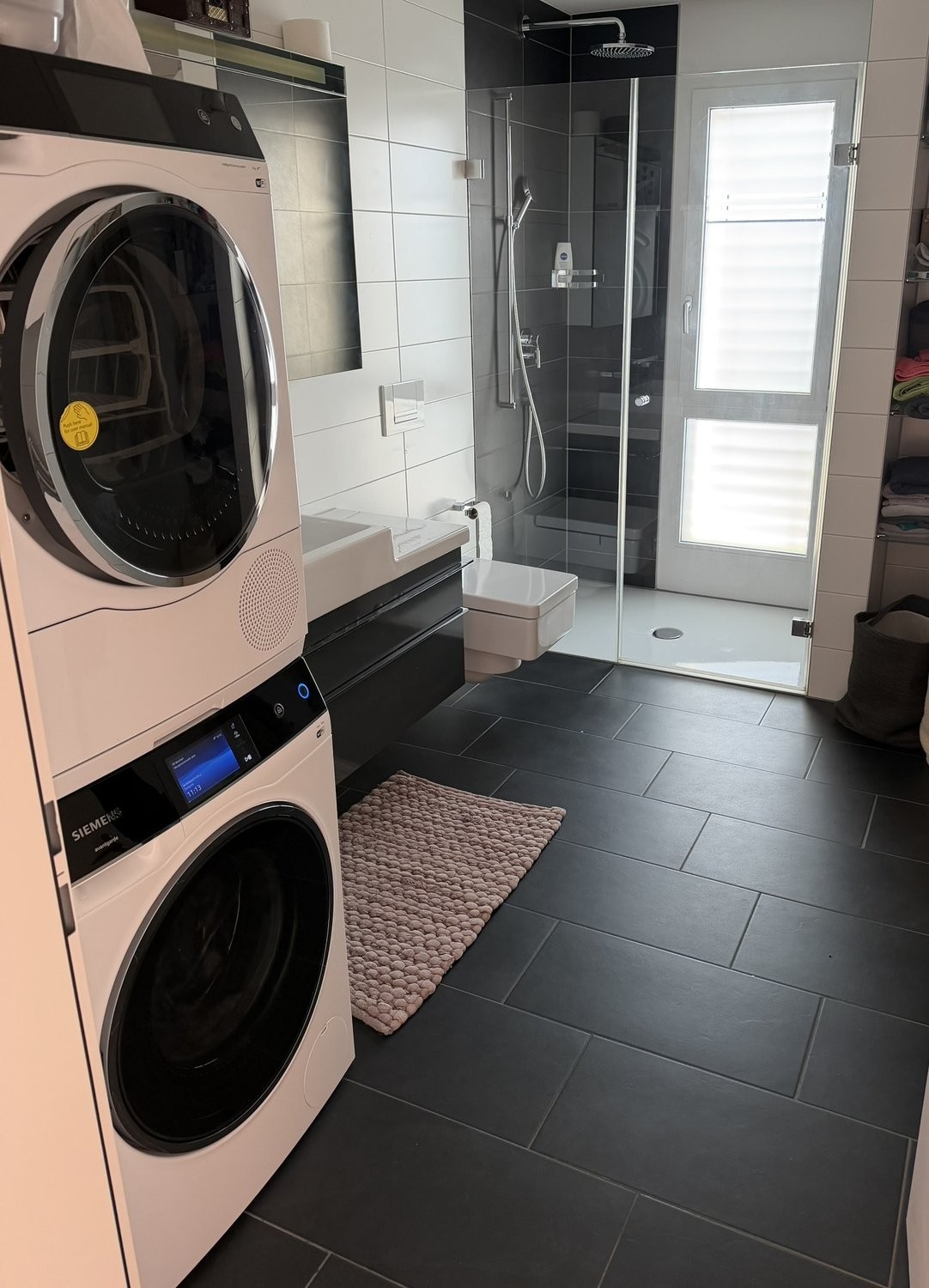 6 ½ rooms furnished flat