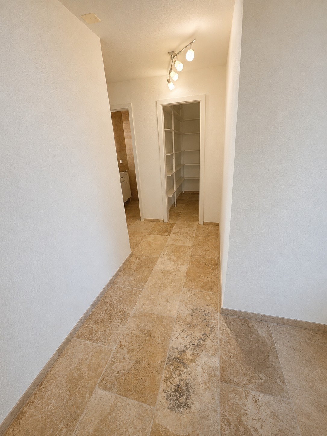 3 ½ rooms apartment, photo 4 of 10