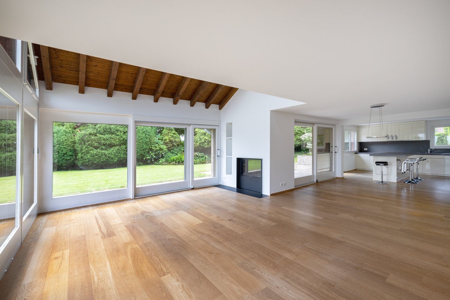 8 ½ rooms single house