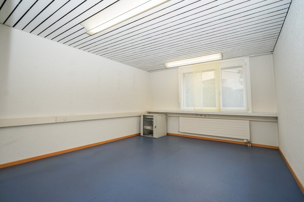117m² office, photo 3 of 10