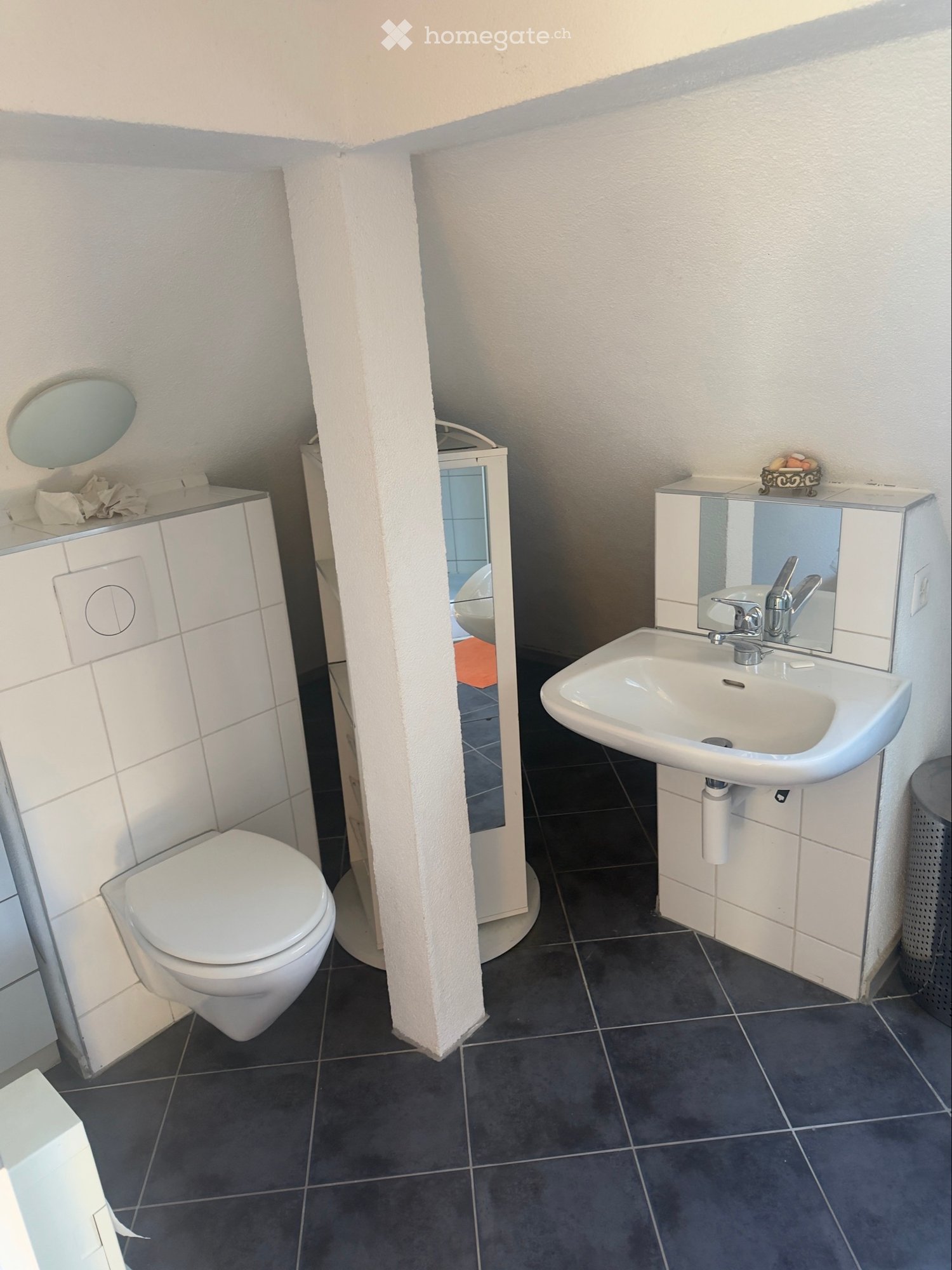 2 rooms single house