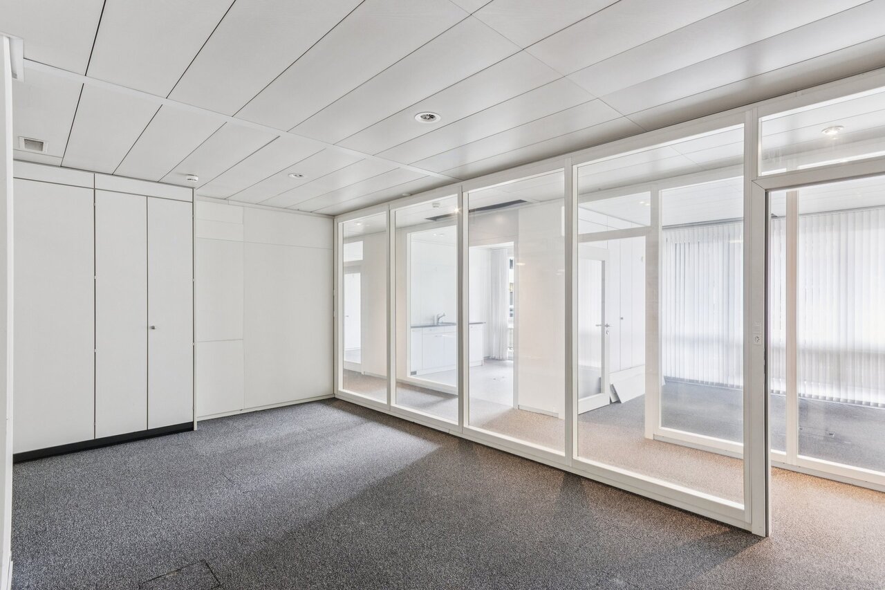 180m² office, photo 8 of 10
