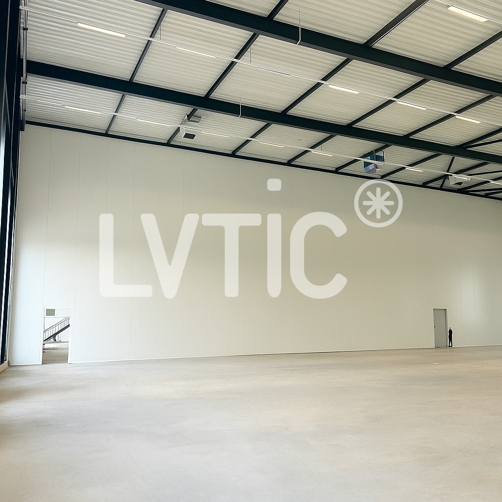 950m² industrial object, photo 5 of 9