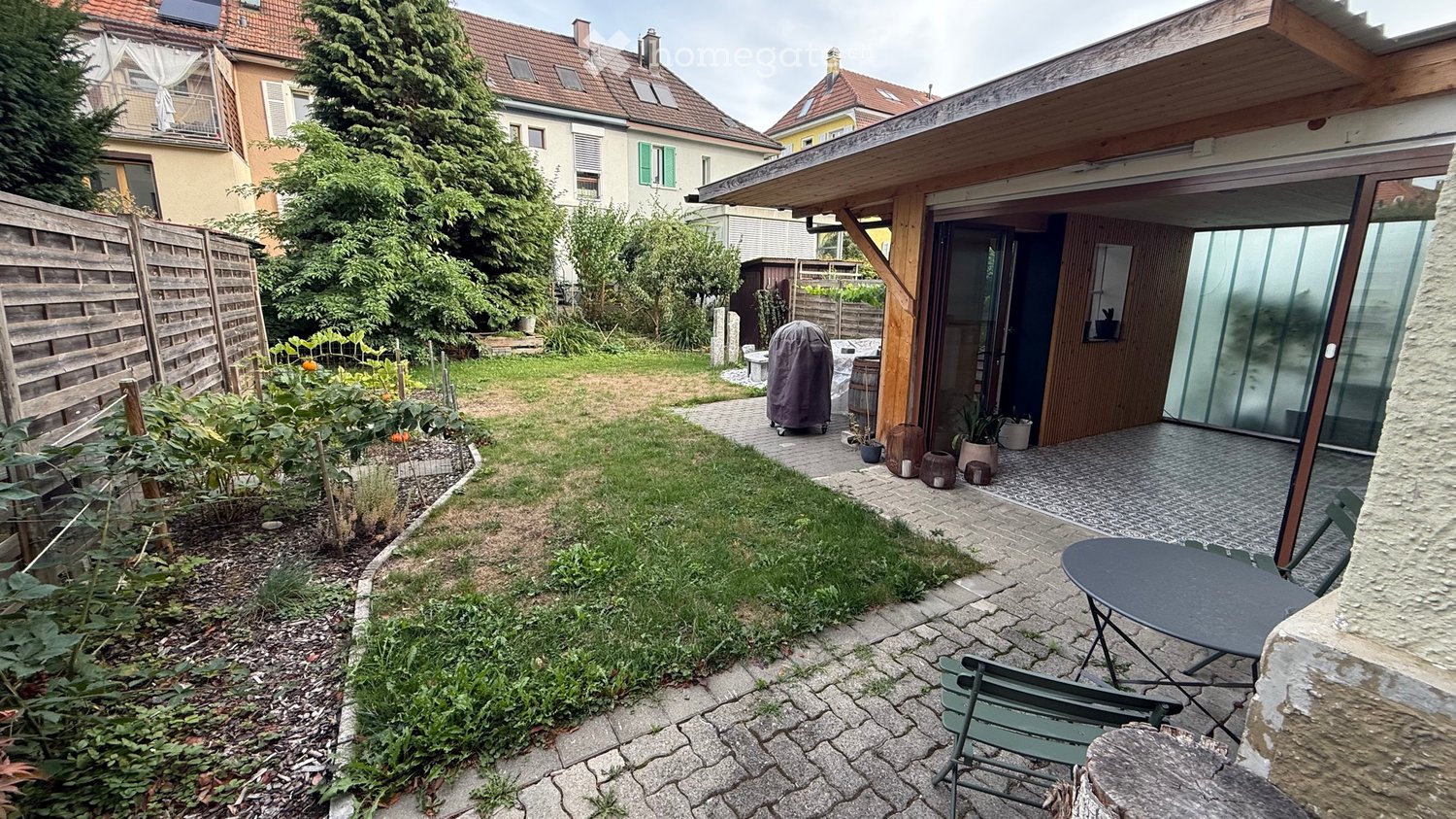 6 rooms single house