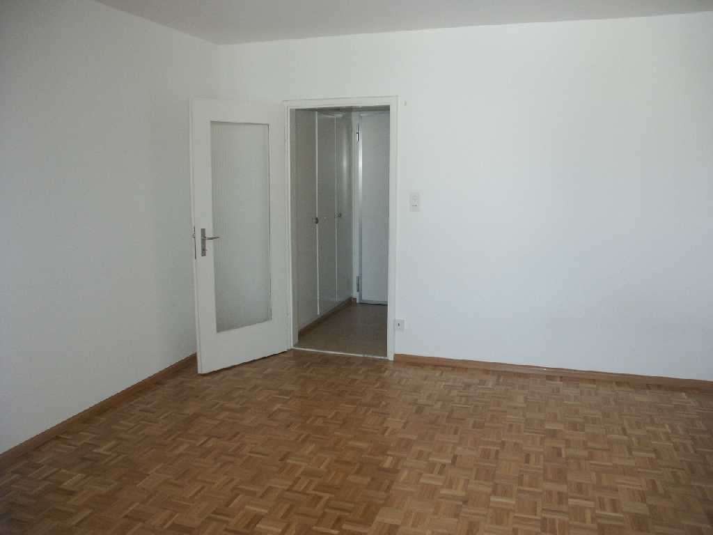 1 room apartment, photo 2 of 6