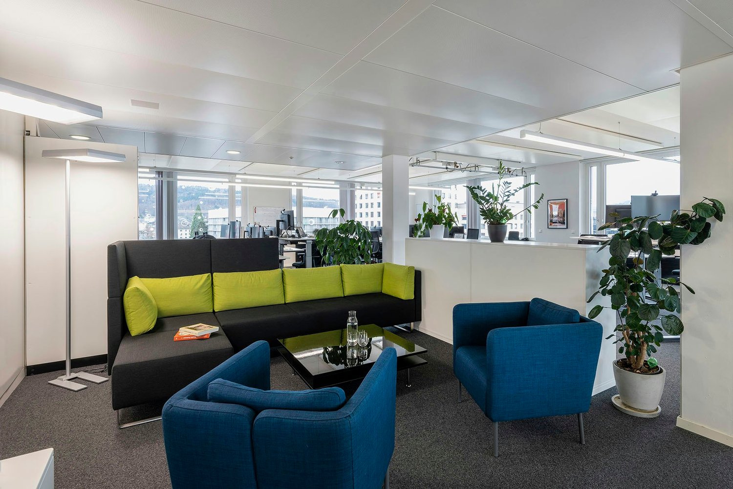 426m² office