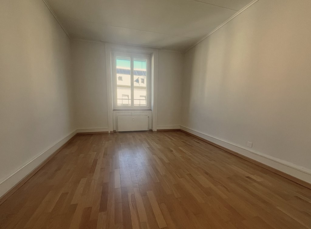 4 rooms apartment, photo 5 of 6