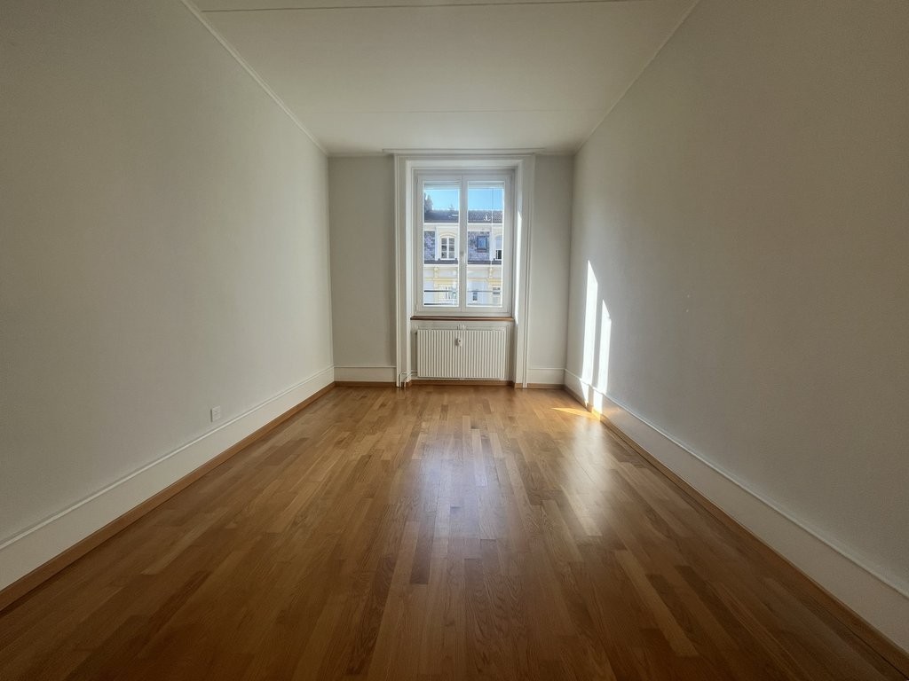 4 rooms apartment, photo 4 of 6