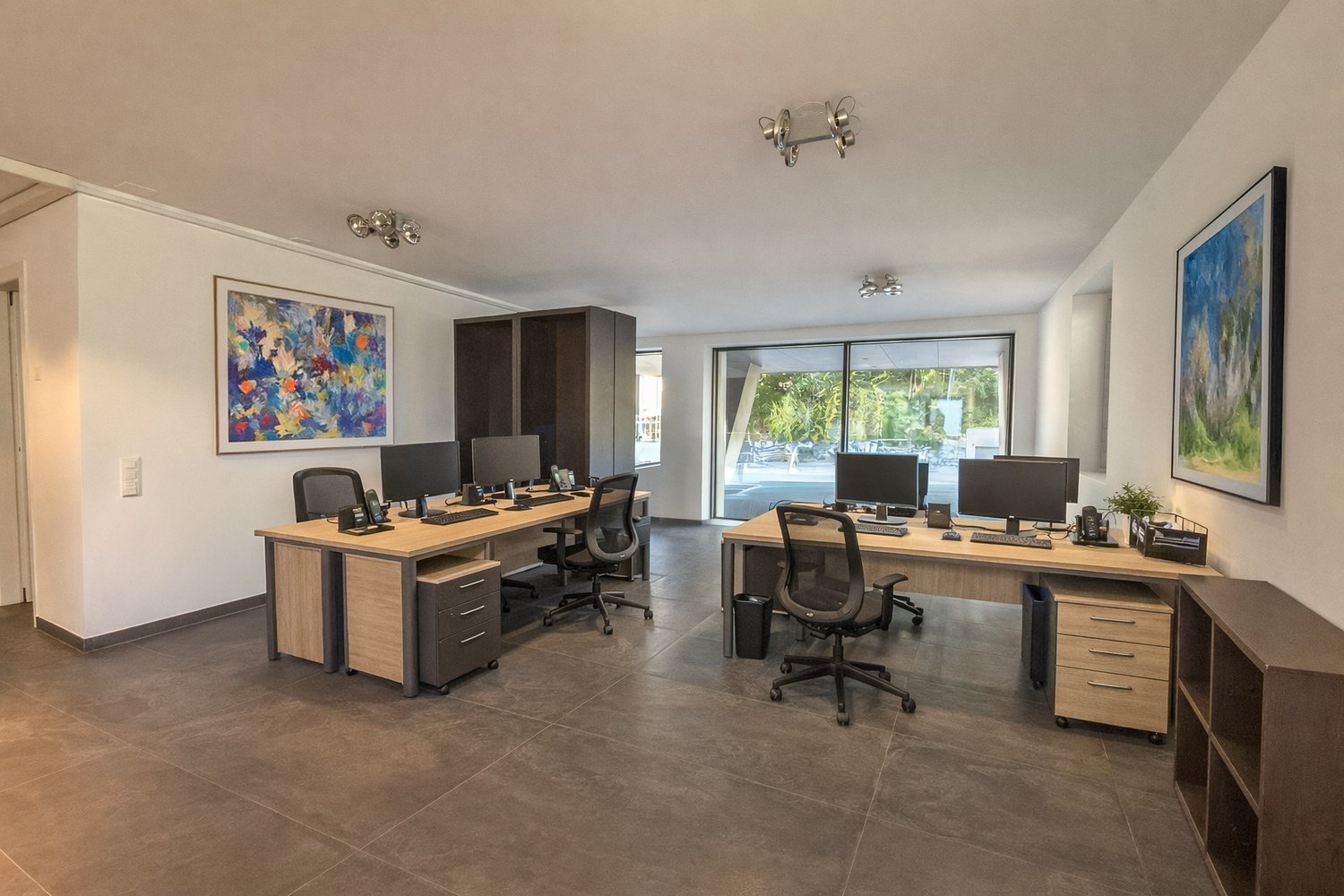 159m² office, photo 1 of 6