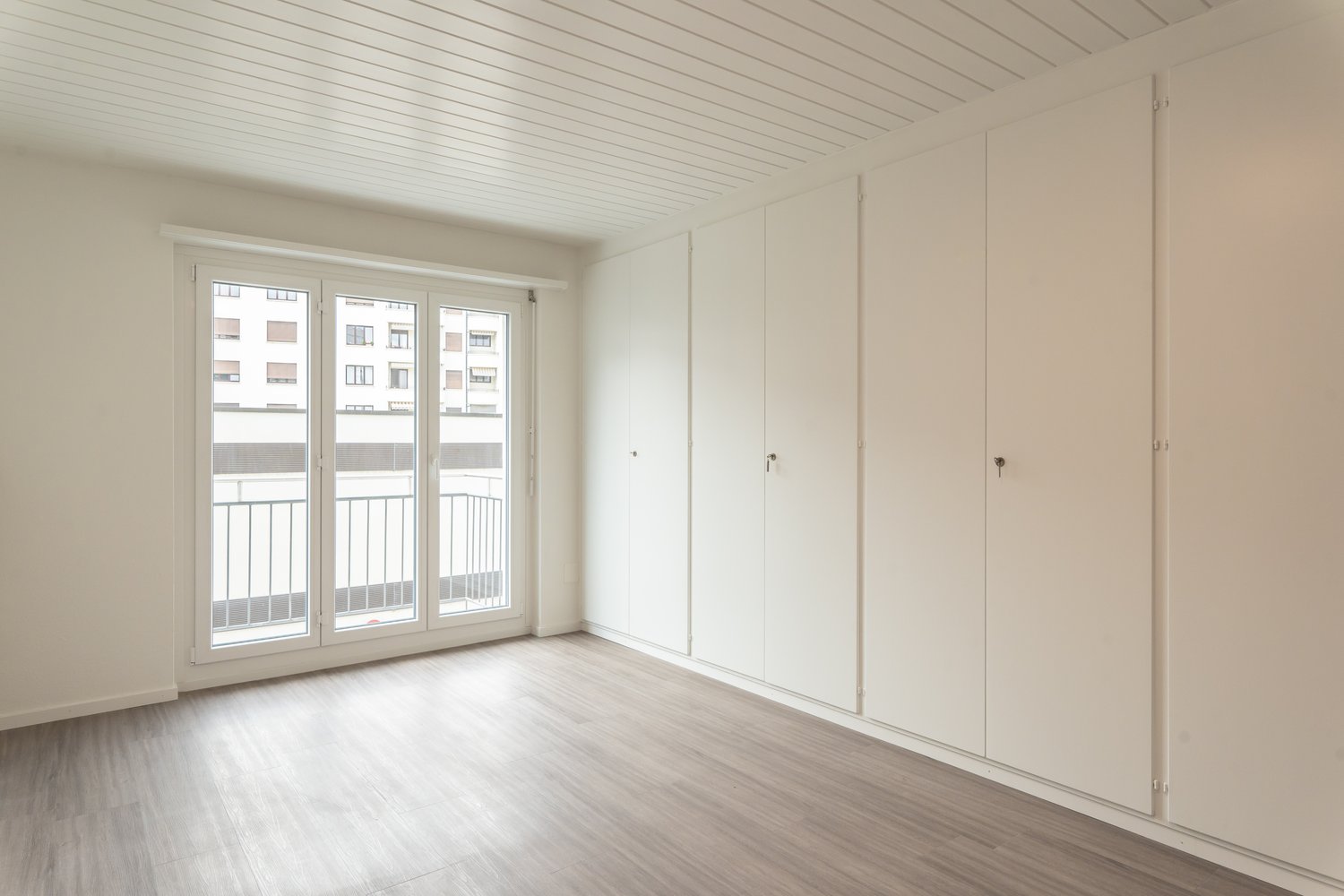 330m² industrial object, photo 6 of 10