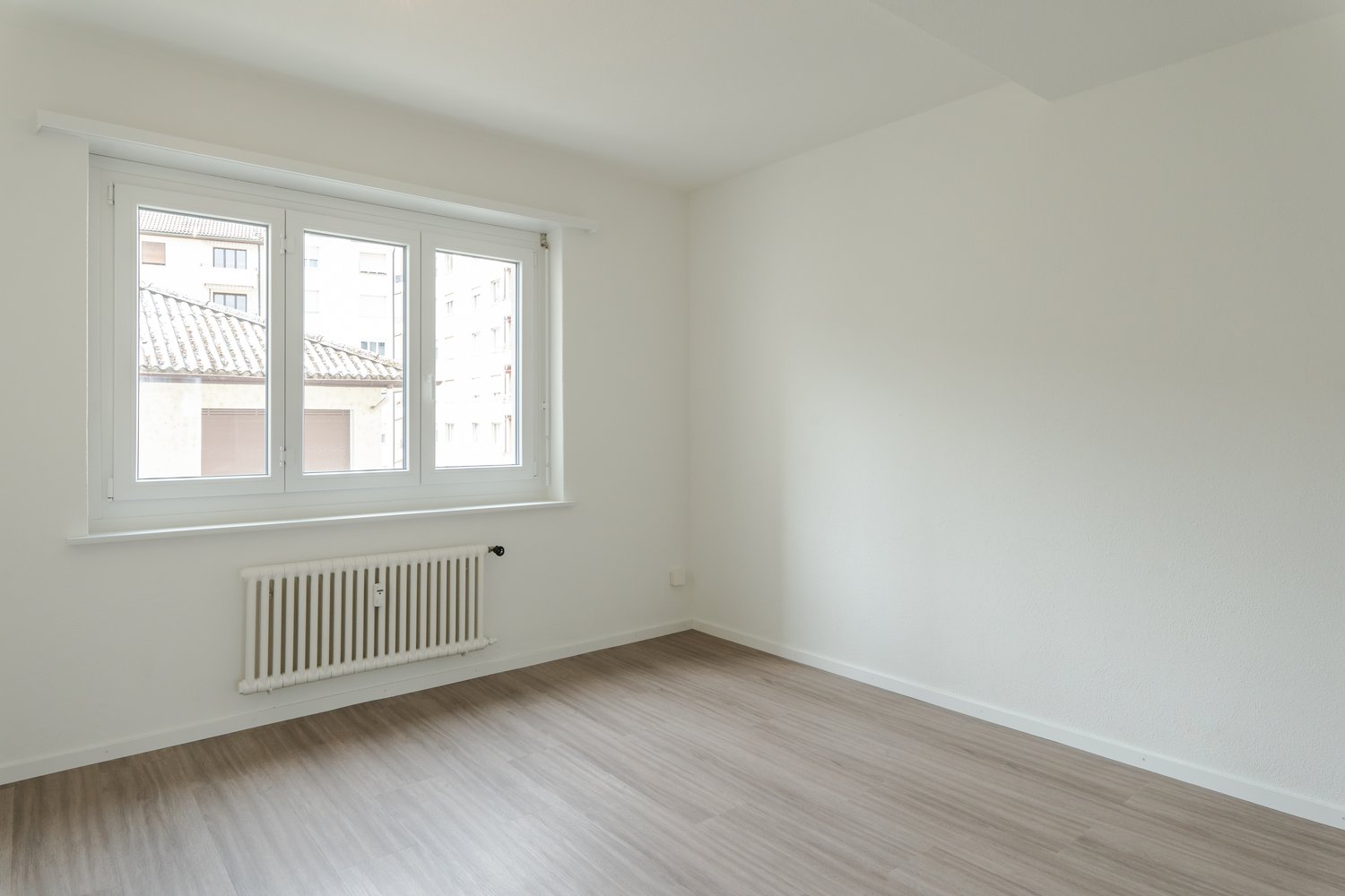 330m² industrial object, photo 10 of 10