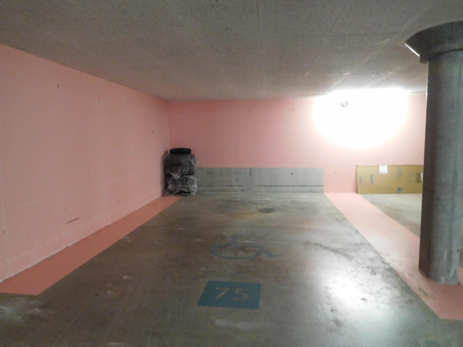 Open slot, photo 2 of 2