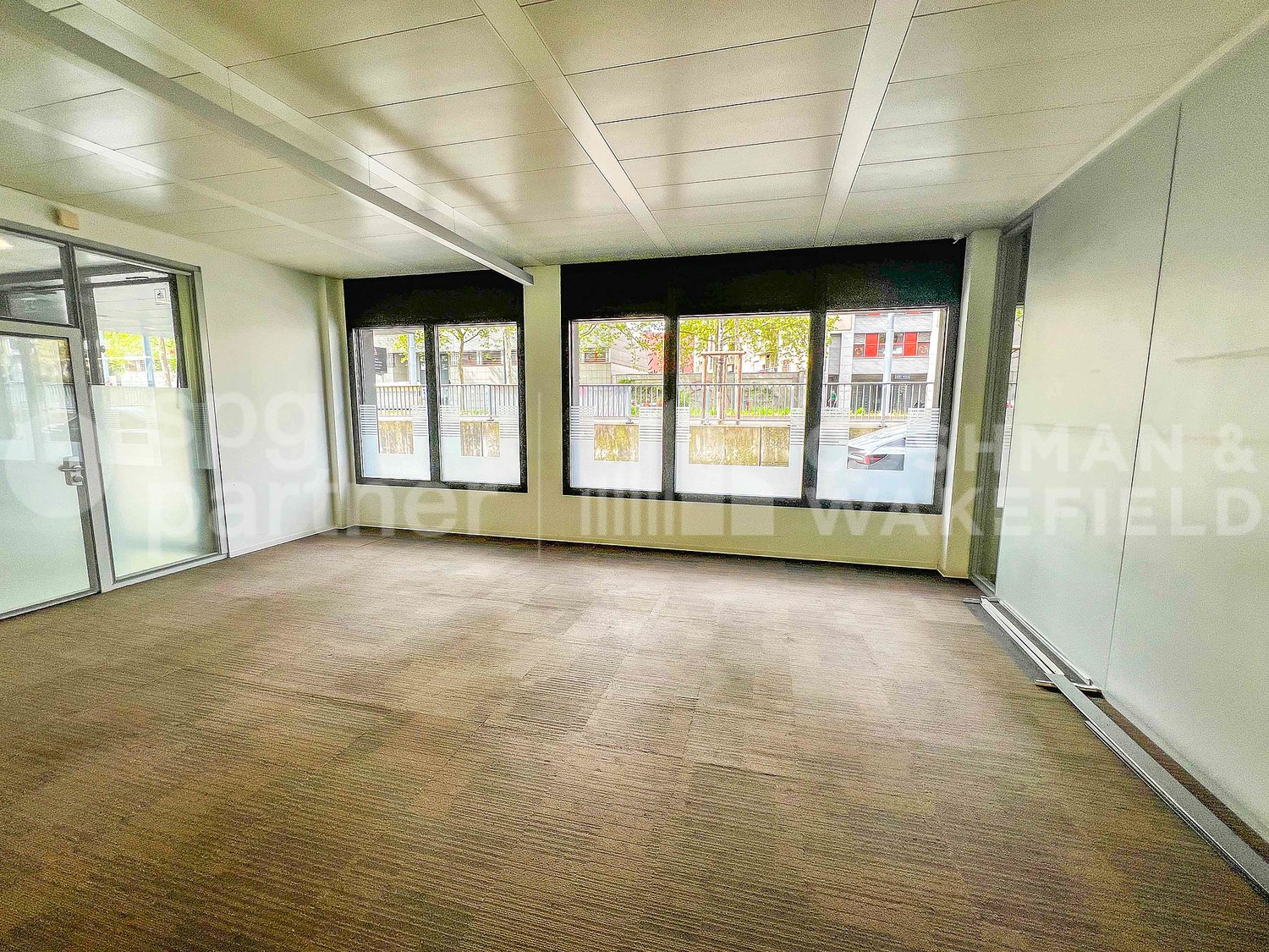 259m² office, photo 9 of 10