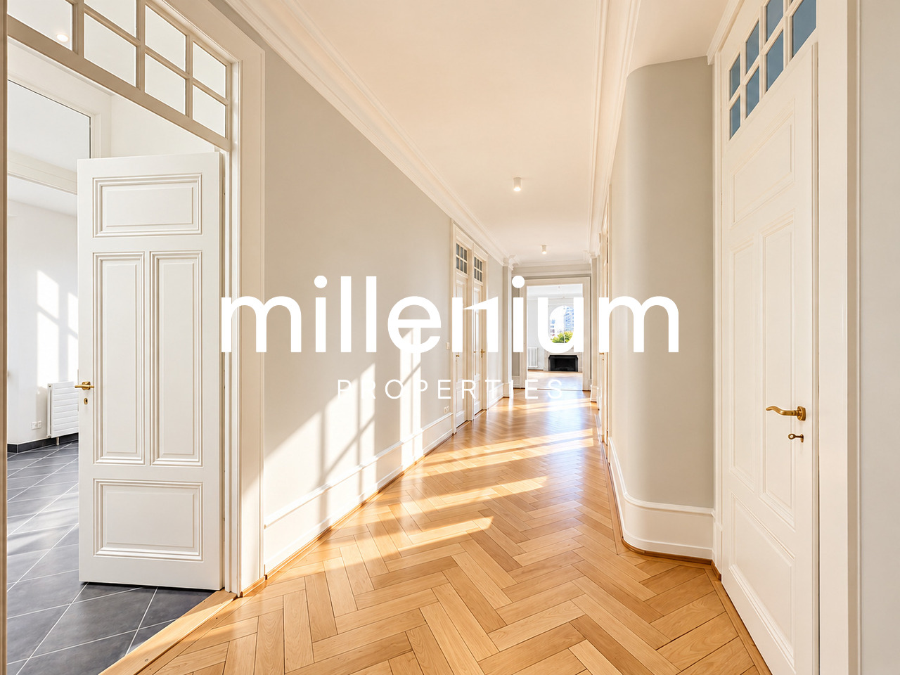 8 rooms apartment
