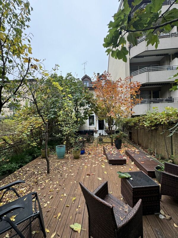 6 rooms row house