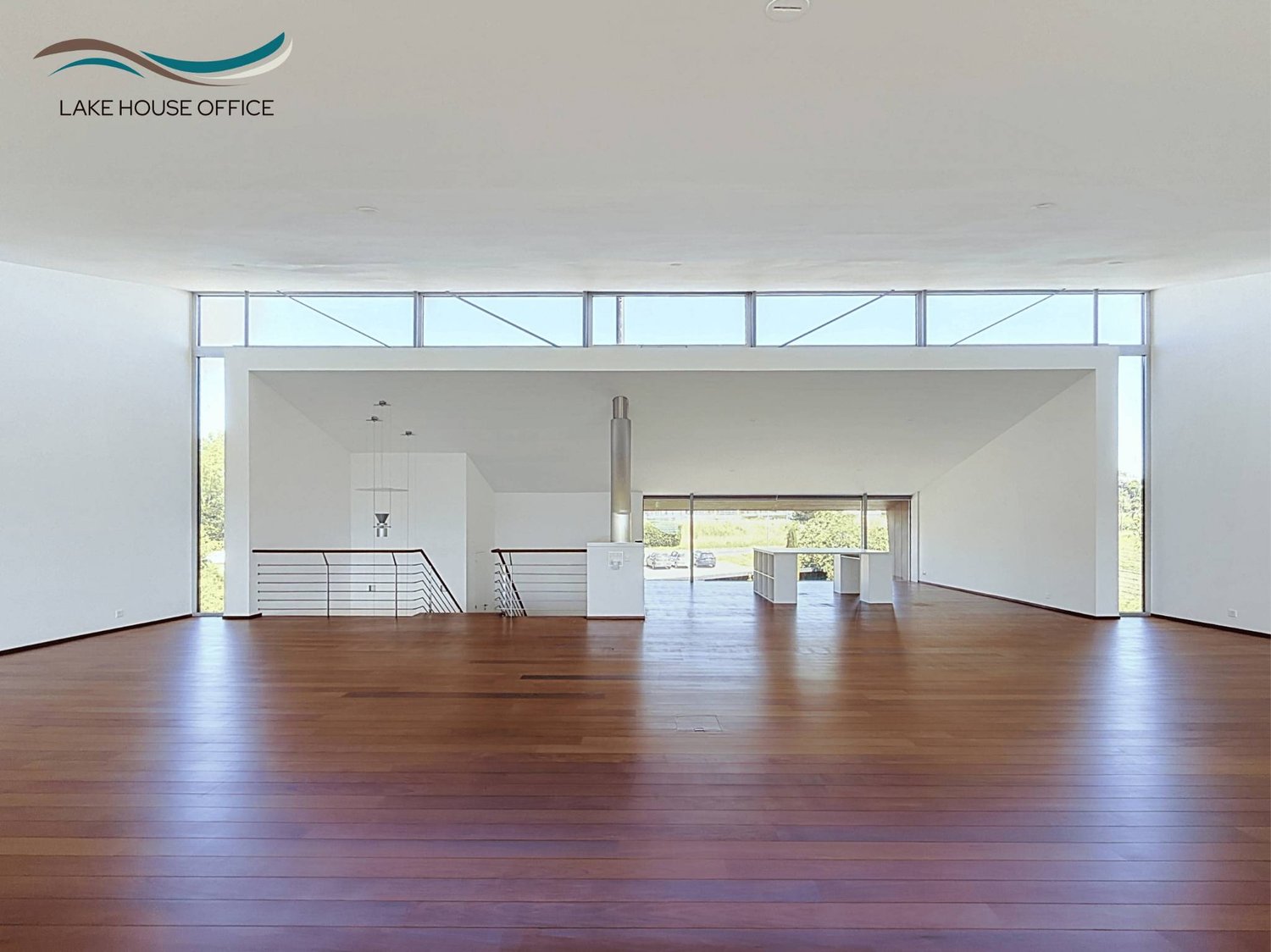 800m² office, photo 1 of 10