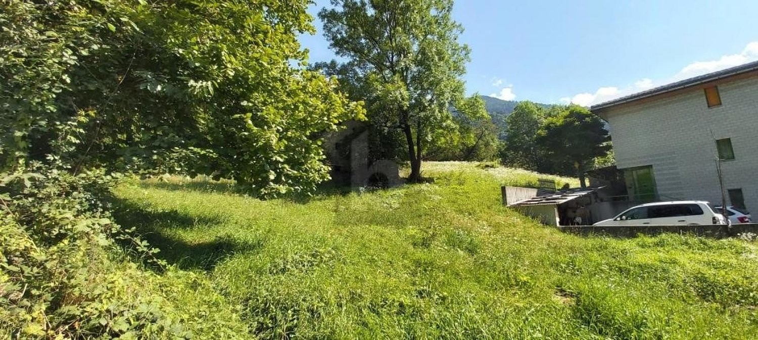 10267m² building land, photo 2 of 2